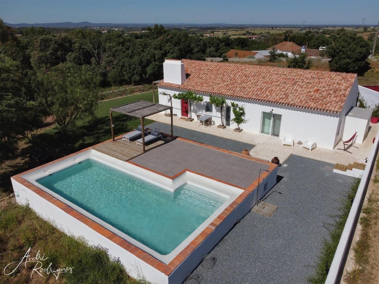 The Red Door Bed & Breakfast Estremoz Eksteriør bilde